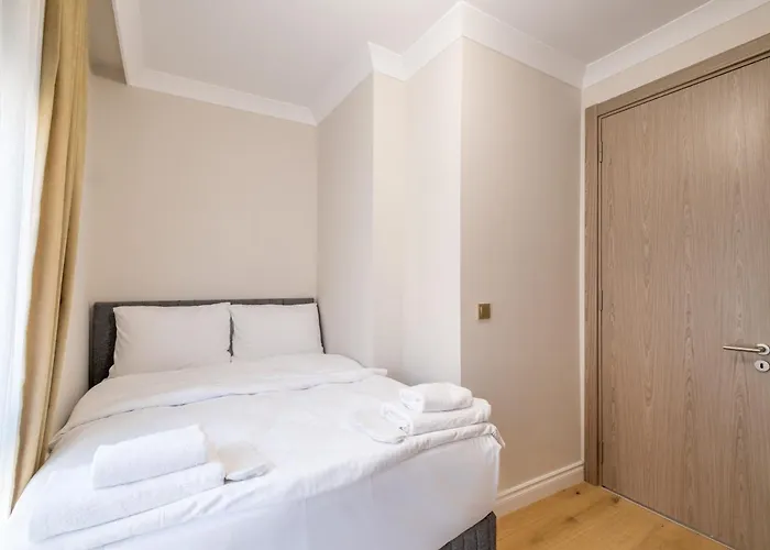 Mayer Skycon Besiktas