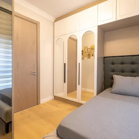 Mayer Skycon Besiktas * Istanbul